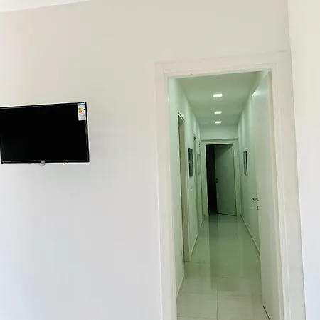 度假居 Lo Scoglio 伊斯基亚
