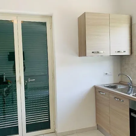 Holiday home Lo Scoglio *